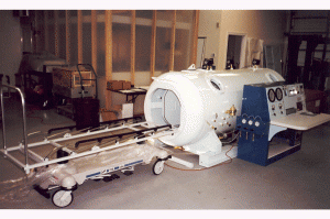 Gulf-Coast-Hyperbarics-Monoplace-Hyperbaric-Chamber-300×199